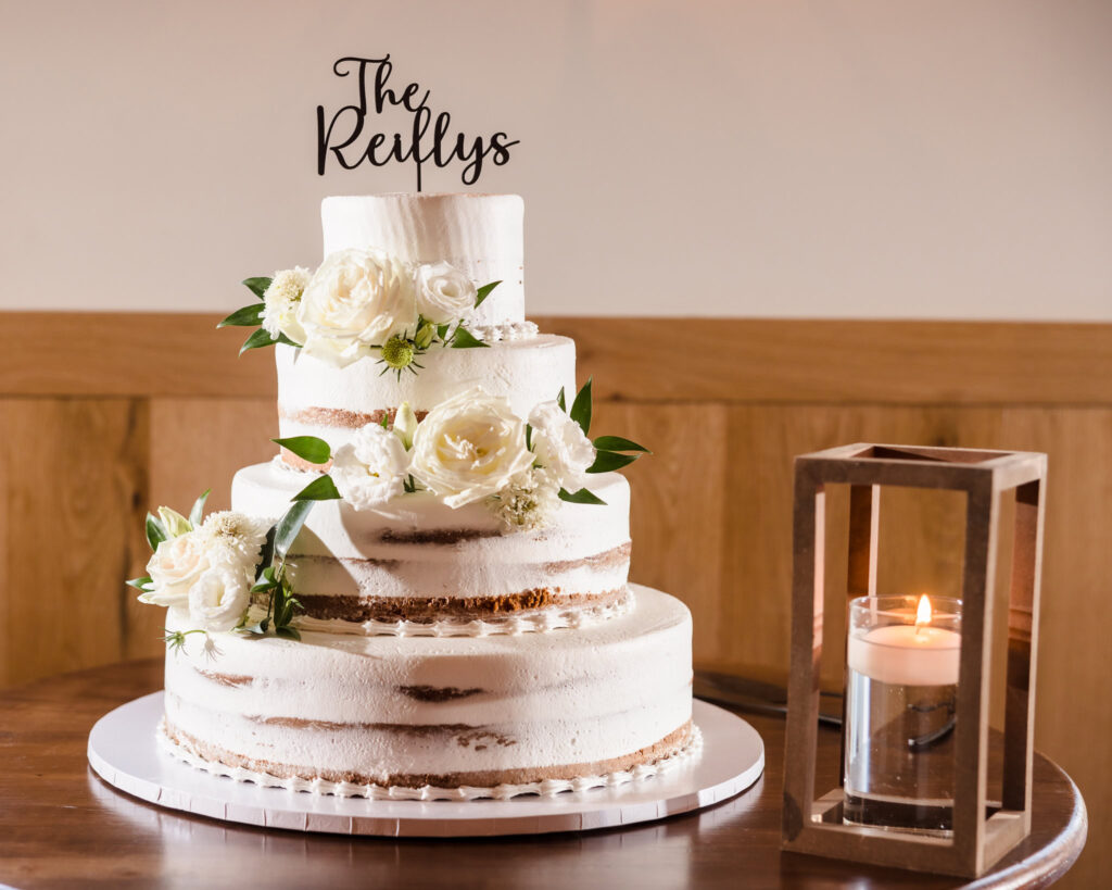 Wedding Cake at Vineyard at East Wind Long Island.