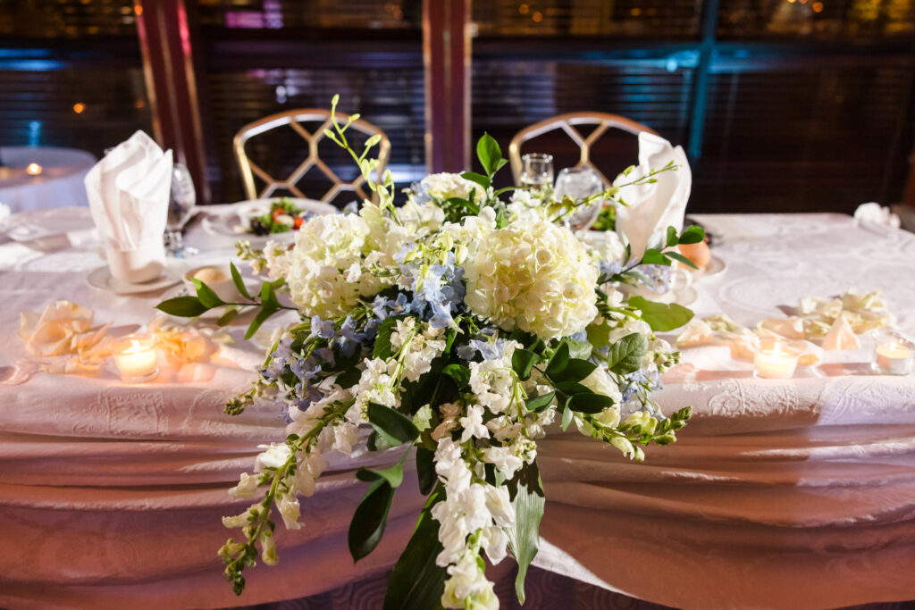 Bouquet on table at Crest Hollow Country Club.